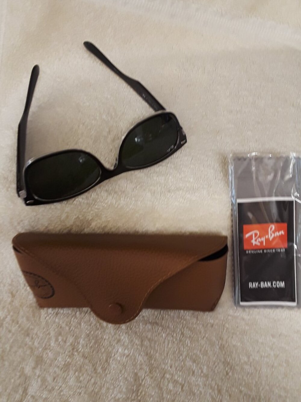 Ray-Ban "New Wayfarer" Sunglasses RB2132 605255mm-NWOT Case &Sealed Cloth Unisex - Picture 3 of 9